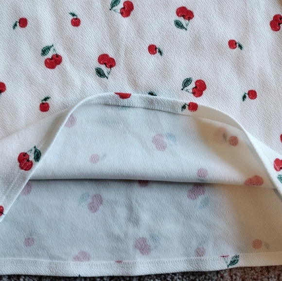 White Cherry Dress Size Large New - Picture 8 of 17
